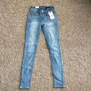 Brand-new soft jeans stretchy